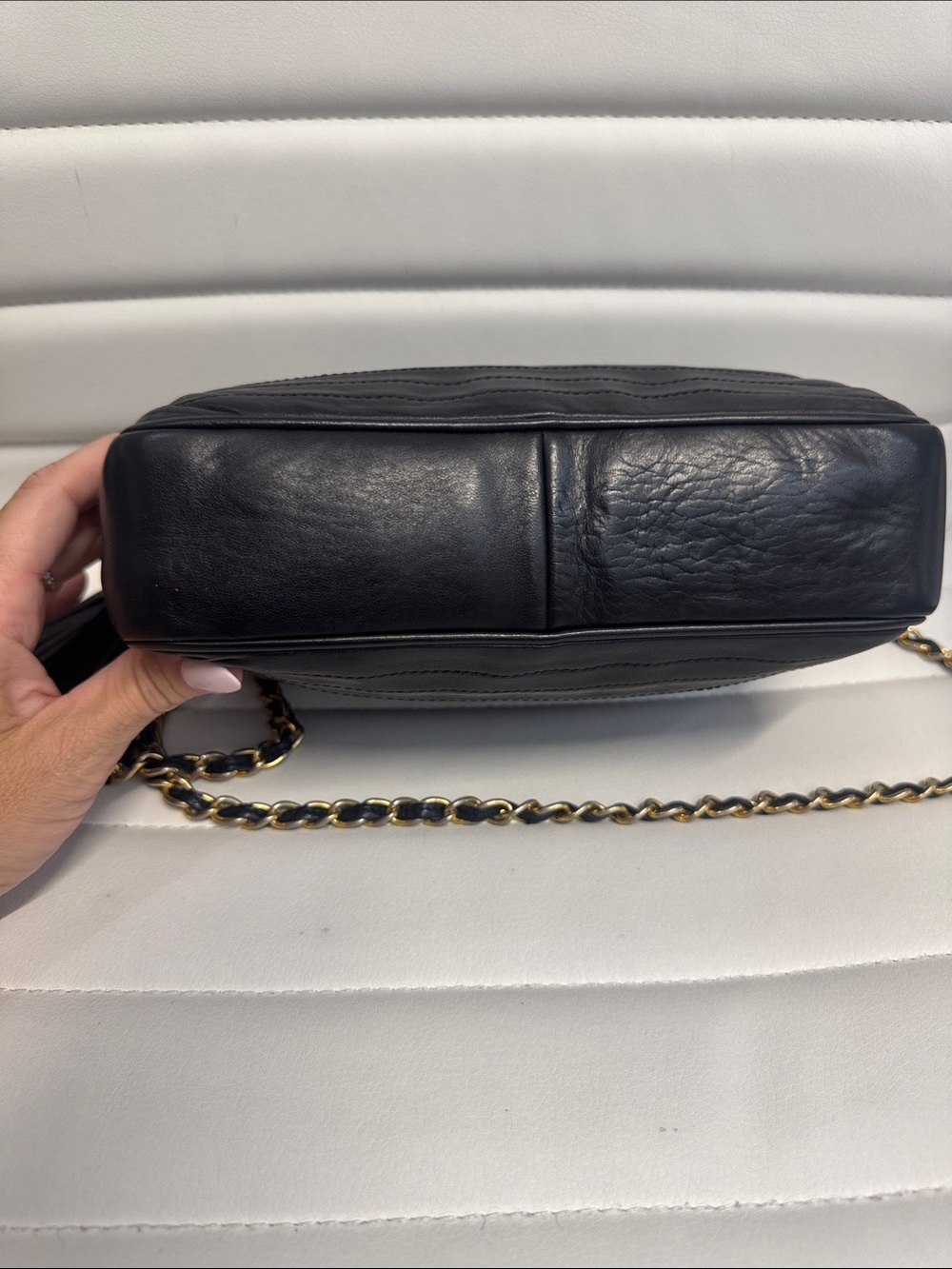 CHANEL Black Lambskin Crossbody Camera Bag with Gold Chain 0 series - Picture 2 of 8